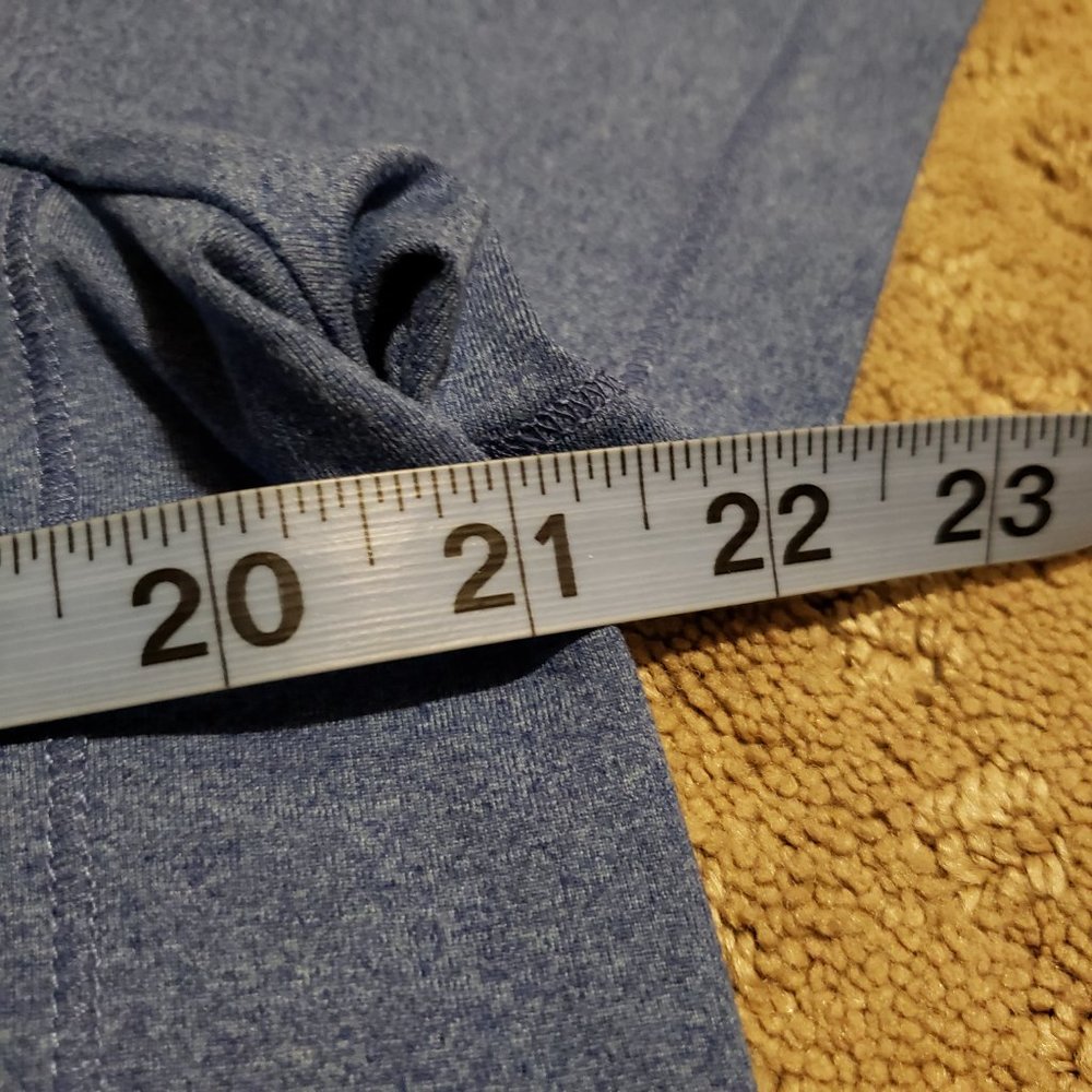UNTUCKit Athletic T-Shirt Men's Large L Blue Comfy Trendy Breathable Running Tee - Picture 8 of 9